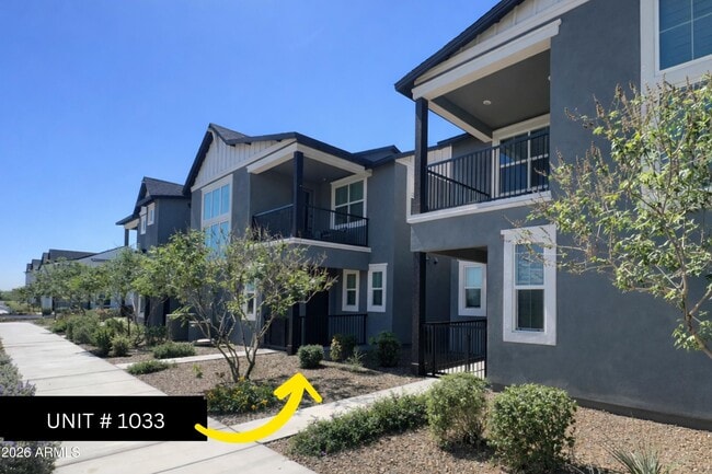 Foto del edificio - 11300 N Casa Dega Dr