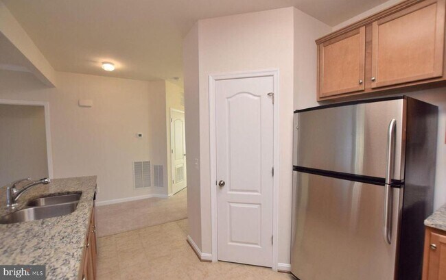 Foto del edificio - 42287 San Juan Terrace