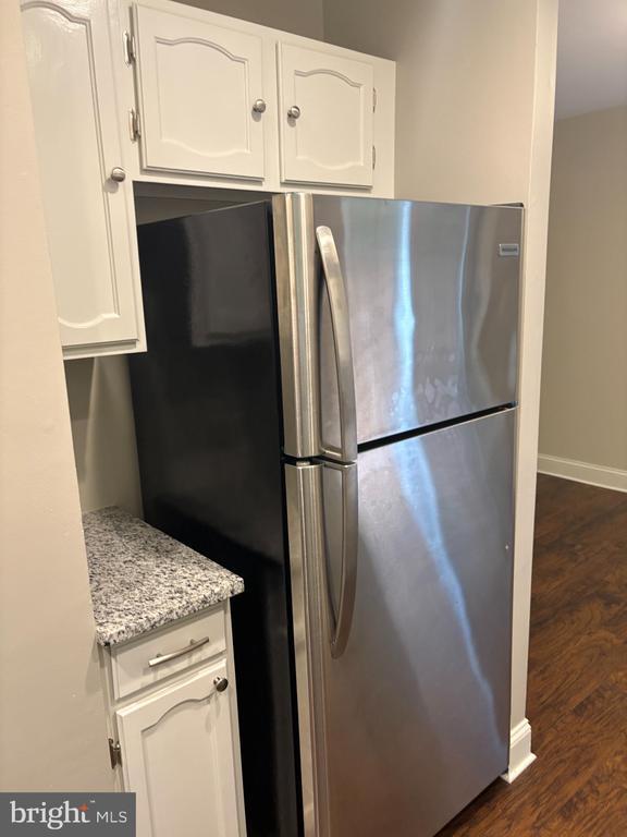 Foto del edificio - 1318 Alderton Ln