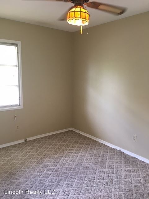Building Photo - 3 br, 1 bath House - 1109 W. Alden Ave