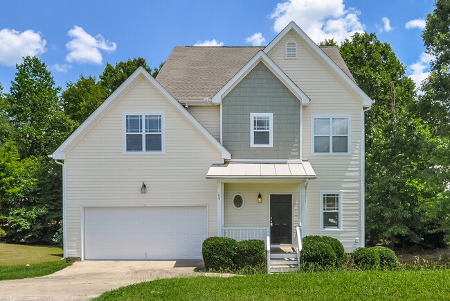 Building Photo - 180 Willowbrook Cir