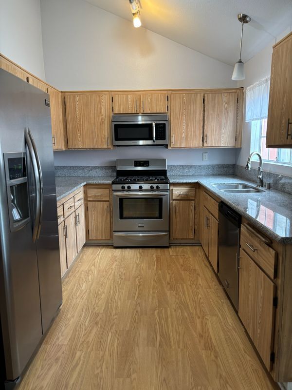 Building Photo - 409 Utica Avenue