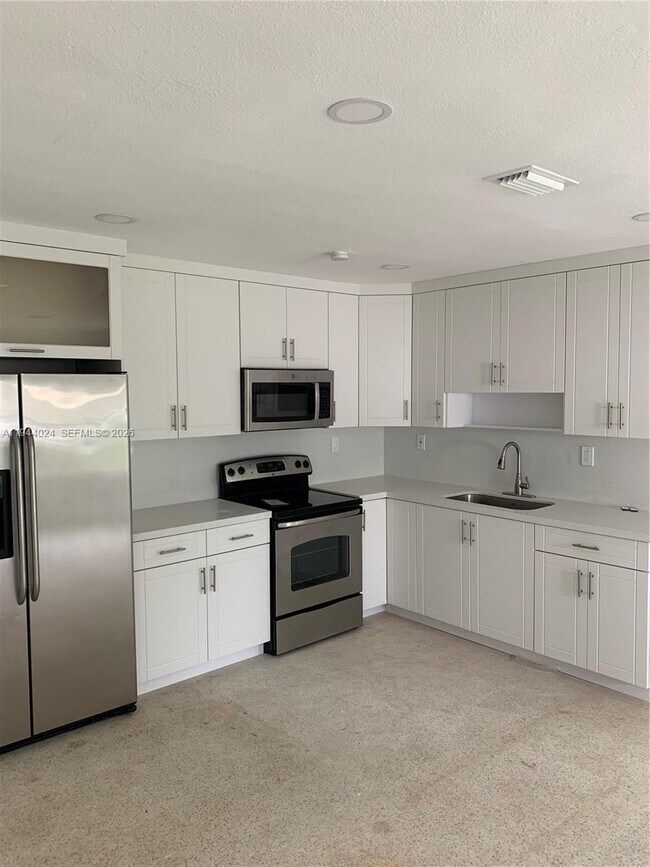 Foto del edificio - 6740 Park St