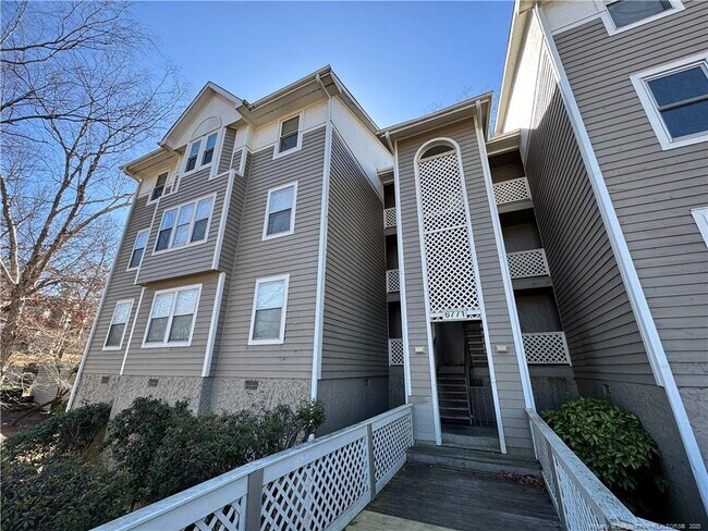 Foto del edificio - 6771 Willowbrook Dr