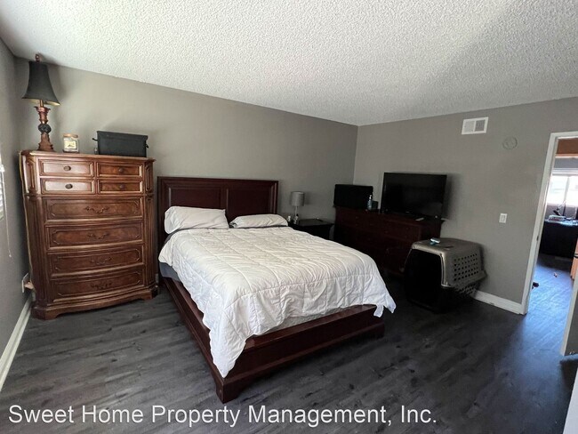 Building Photo - 3 br, 3 bath House - 320 Los Arbolitos Blvd.