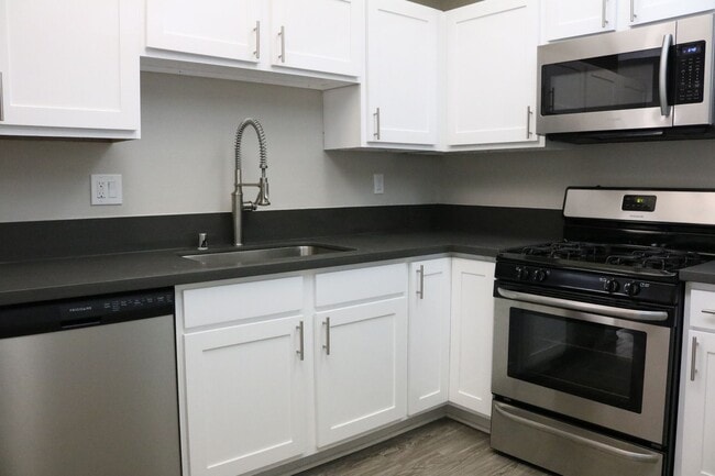 Interior Photo - Kester View