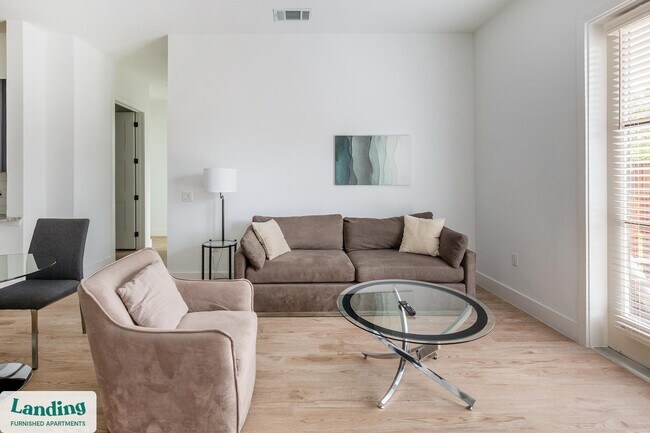 Foto del edificio - 650 E Sycamore St