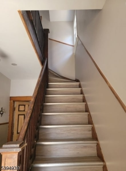 Foto del edificio - 80 Knapp Ave