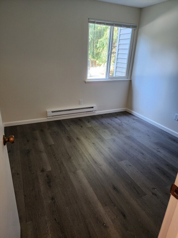 Building Photo - 1714 Evergreen Park Ct SW
