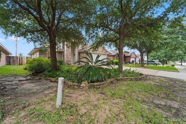 Foto del edificio - 32227 Willow Creek Park