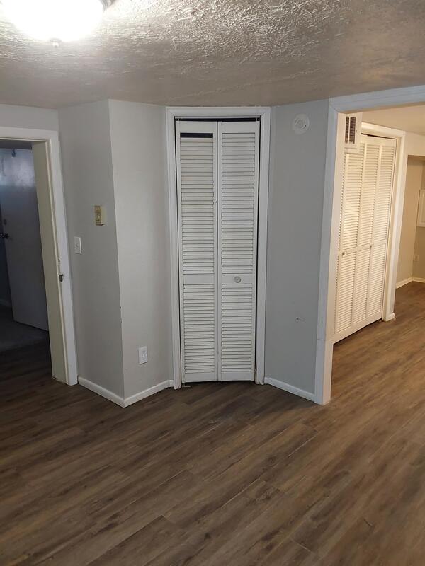 Building Photo - 1839-1811 11th Ave