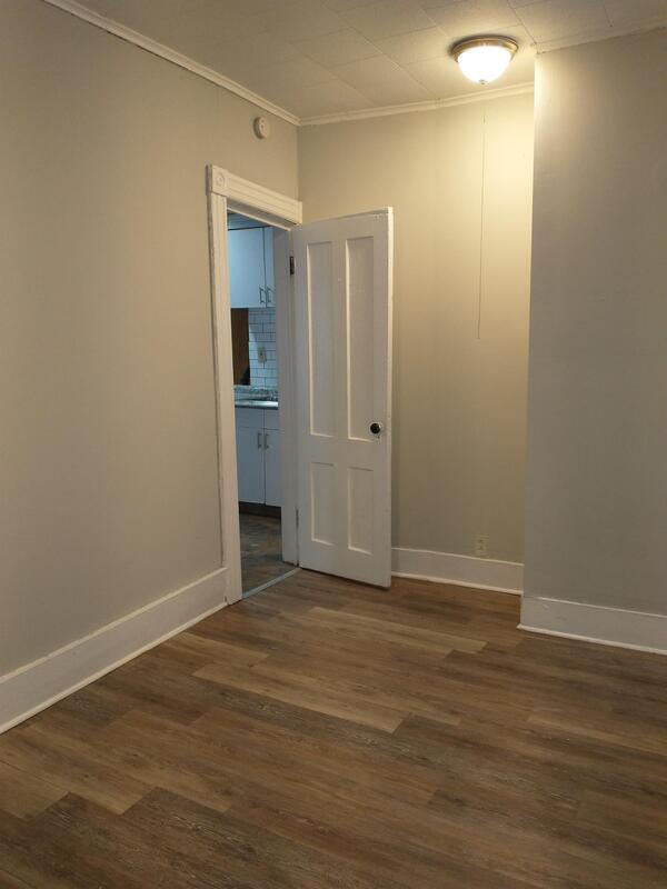 Building Photo - 328 Parkdale Ave