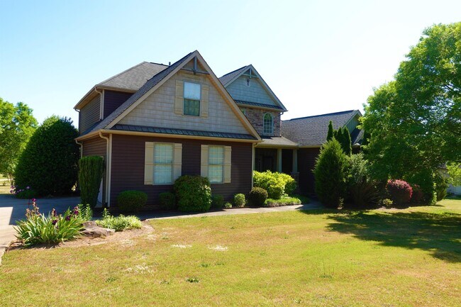 Building Photo - 1 Stoneledges Ln