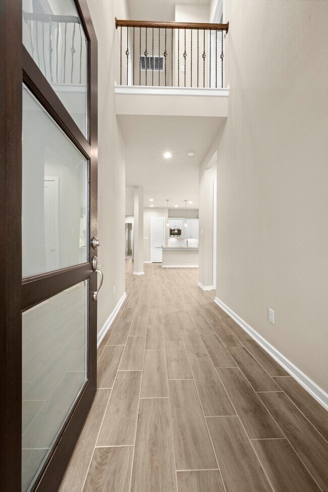 Foto del edificio - 29618 Mahogany View Ln