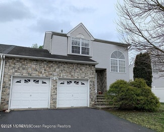 Building Photo - 27 Barn Swallow Blvd