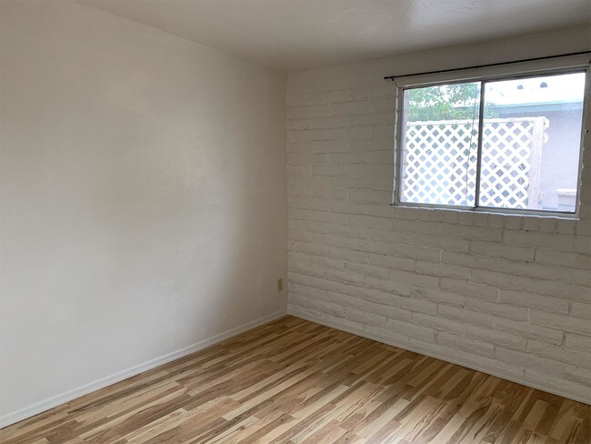 Building Photo - 3609 E Glenn St