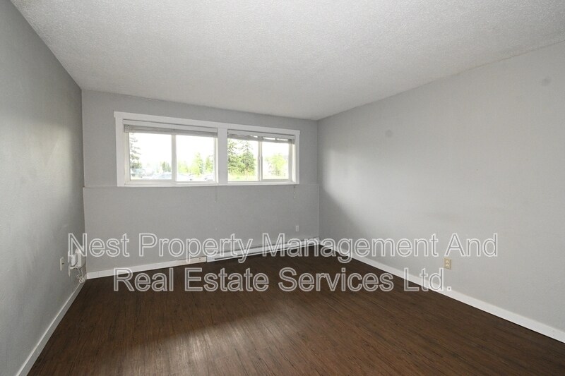 Primary Photo - 4280 Quentin Ave