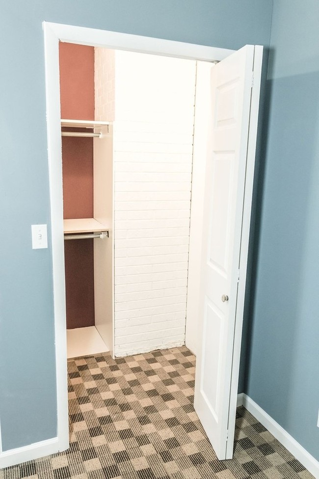 Building Photo - 2691 Unaweep Ave