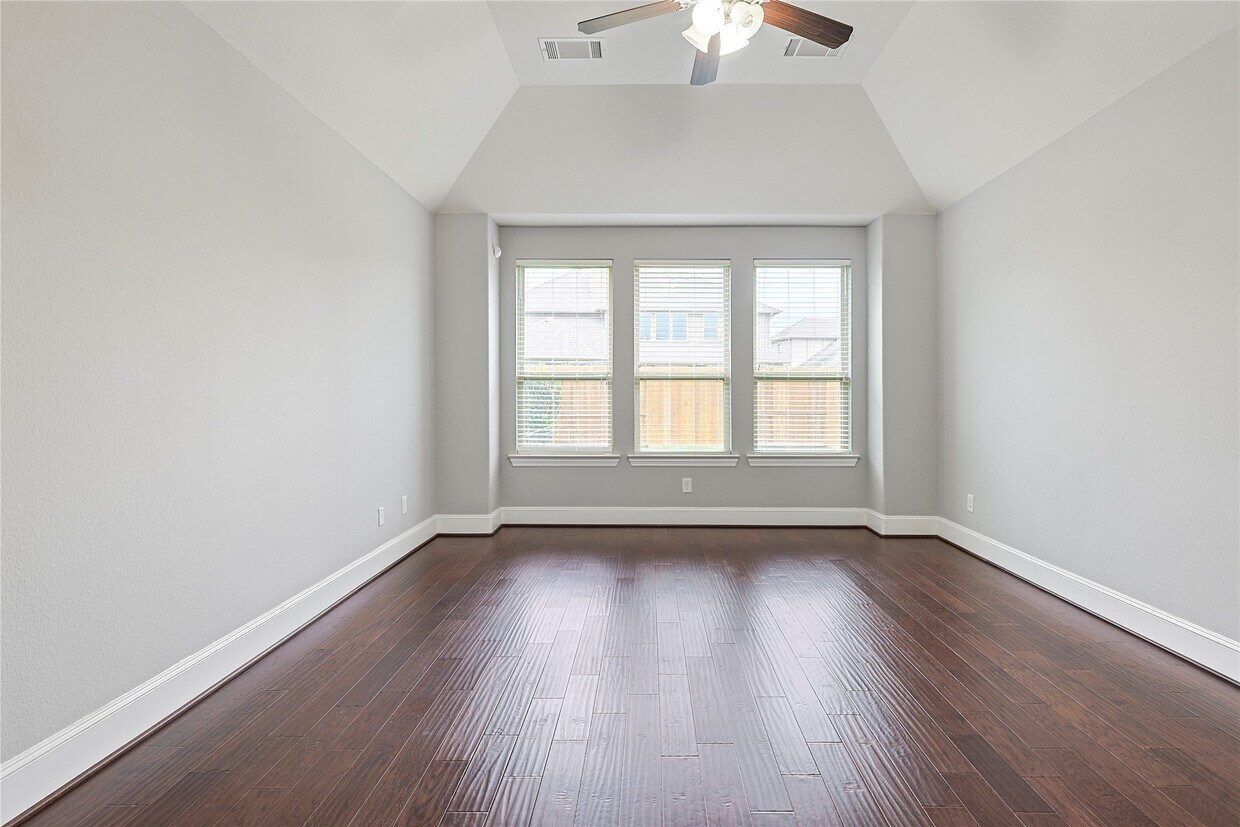 Foto del edificio - 5919 Solara Ledge Ln