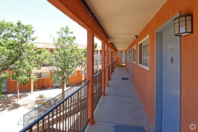 Foto del edificio - Casa Del Arroyo Apartments