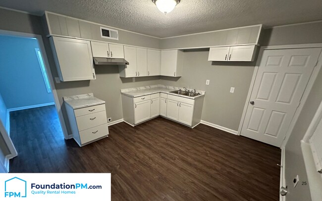 Foto del edificio - 51 W Byfield Dr