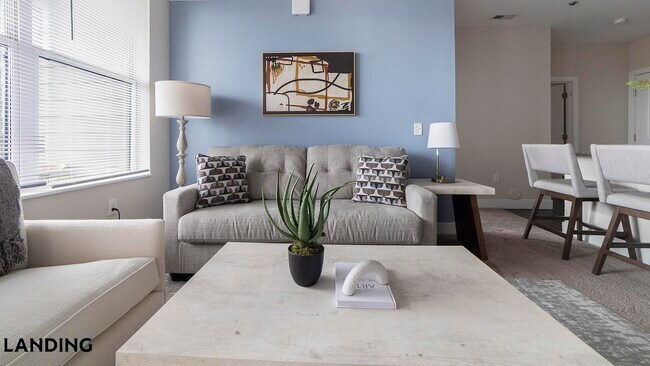 Building Photo - 1494 N High St