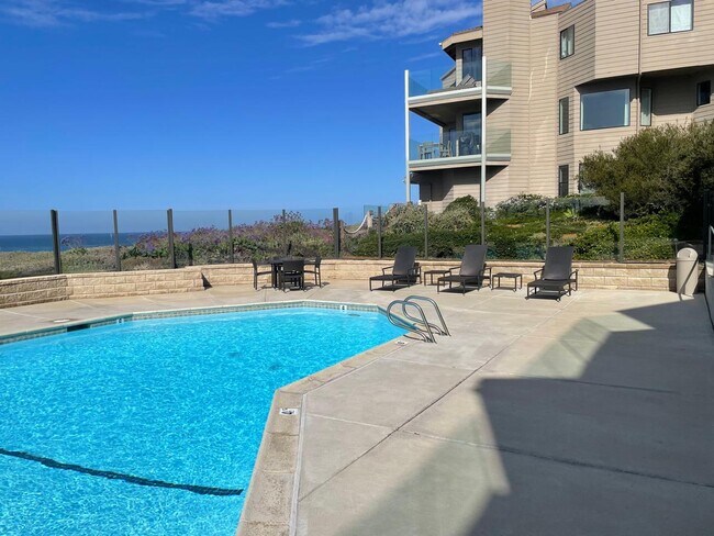 Foto del edificio - 245 S Helix Ave