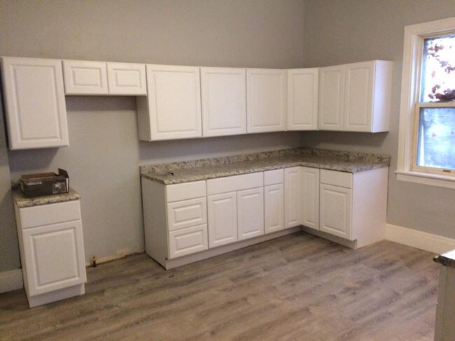 608 Niagara St Unit 608 2nd Floor Buffalo Ny 14201 Apartment