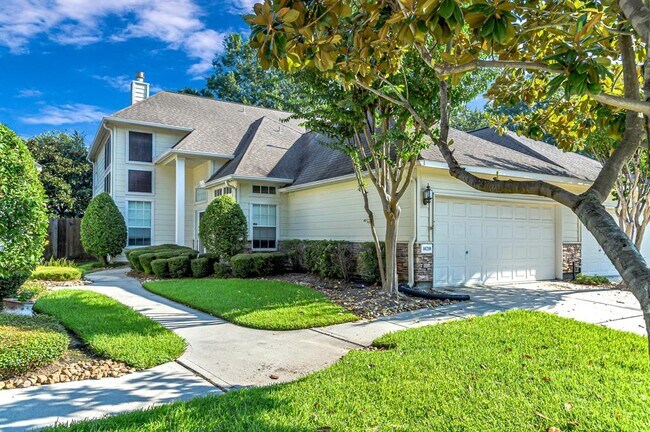 Foto del edificio - 10210 Thornmont Ln