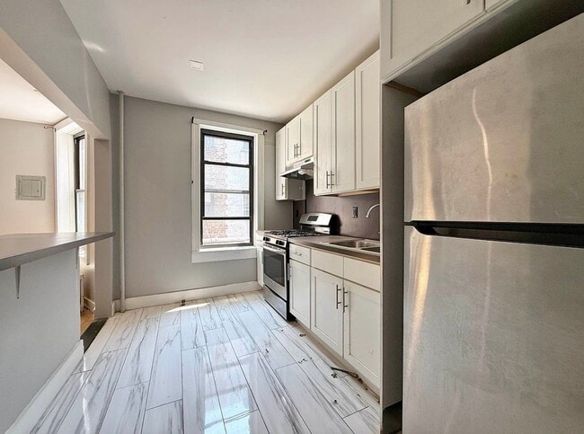 Building Photo - 3008 Avenue K