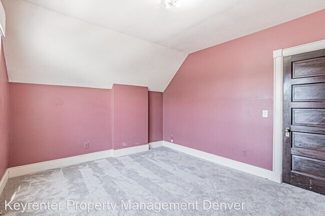 Building Photo - 2 br, 2 bath House - 2418 N Clarkson St
