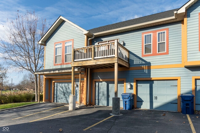 Foto del edificio - 1643 N College Ave