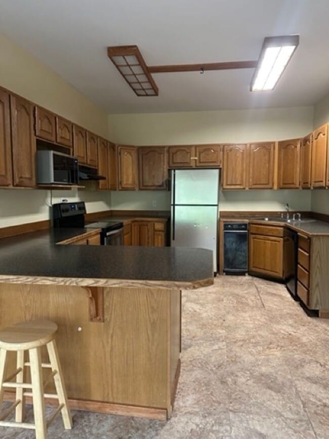 Building Photo - 5 Bed Home Close to EWU