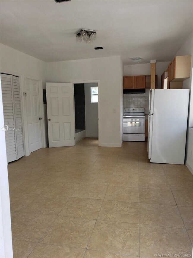 Foto del edificio - 212 NW 11th St