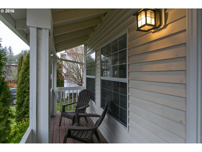 Foto del edificio - Charming Rock Creek 3 Bed 2.5 Bath - Centr...