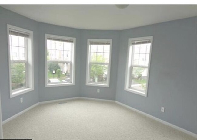 Foto del edificio - 5648 Winnetka Ave