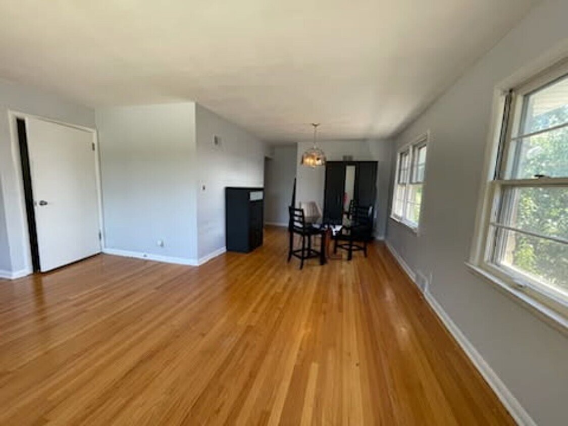 Foto principal - 4338 N Sheffield Ave