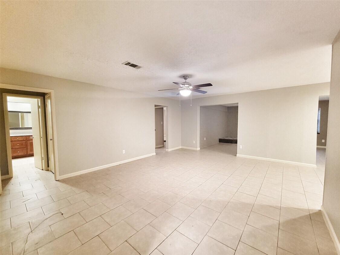 Primary Photo - 16311 Tibet Rd