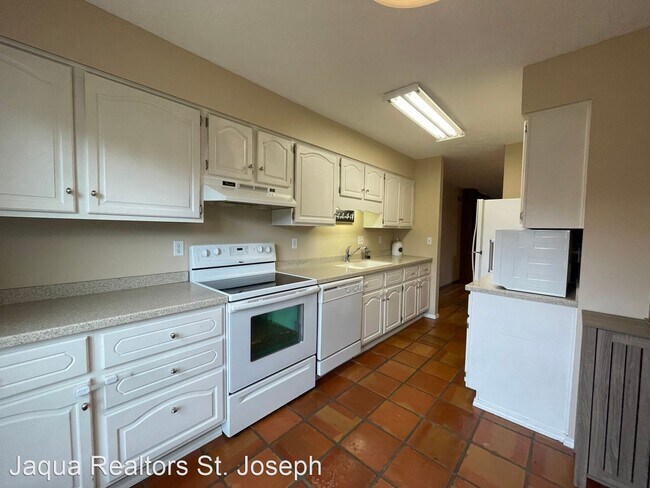 Foto del edificio - 2 br, 3.5 bath House - 2591 Stratford Drive