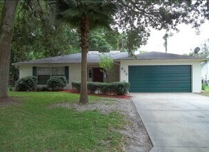 Building Photo - 832 Lucerne Cir