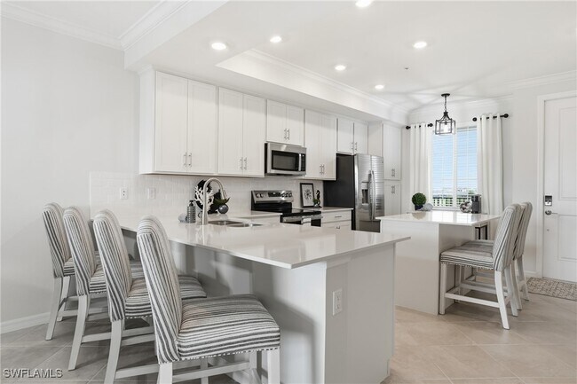 Foto del edificio - 5555 Double Eagle Cir