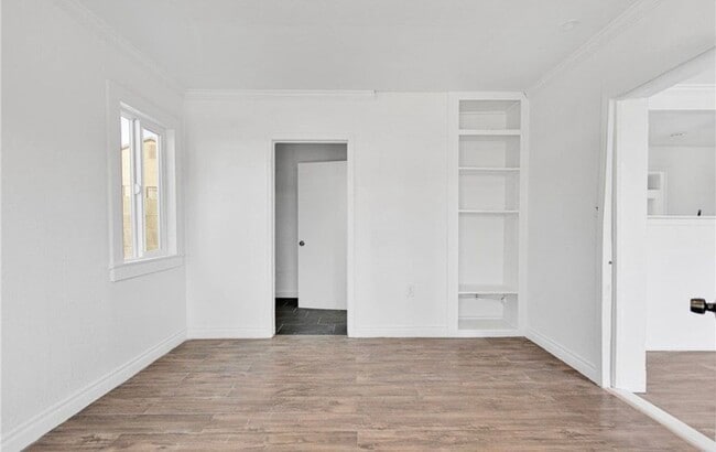 Building Photo - 1280 Flora St