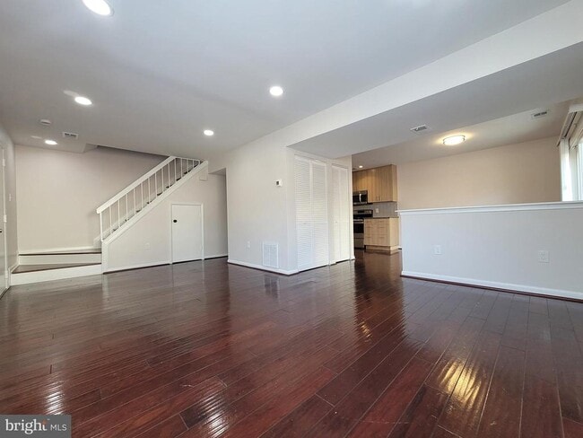 Building Photo - 5674 Oak Tanager Ct