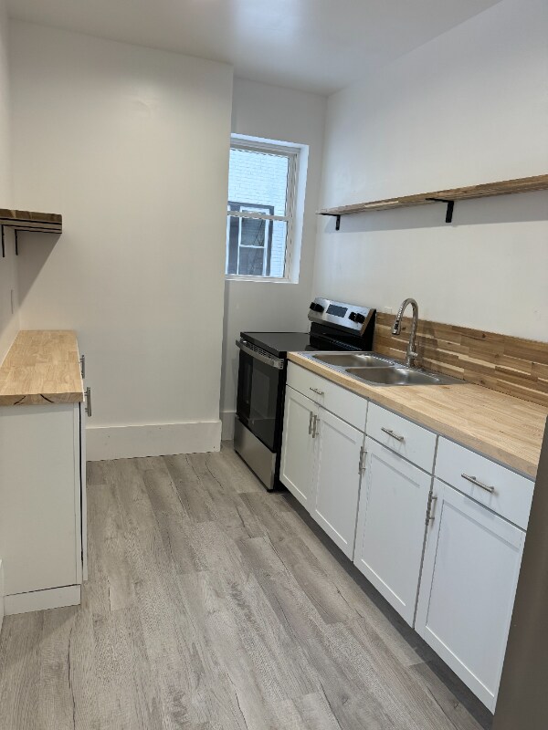 Foto del edificio - 2131 Williams Ave