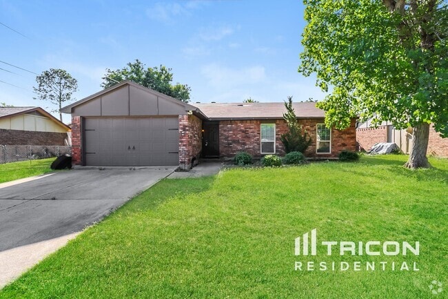 Building Photo - 7232 Harwick Ln