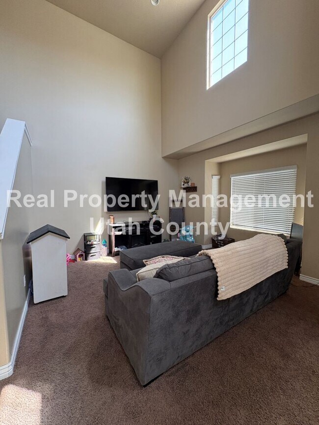 Foto del edificio - Short Term Lease! Townhome in Lehi