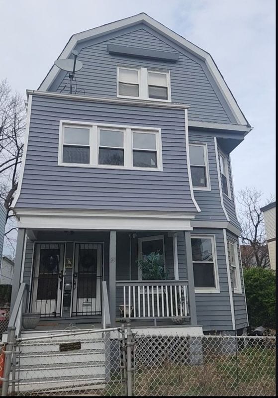 Primary Photo - 29 Irving Ave