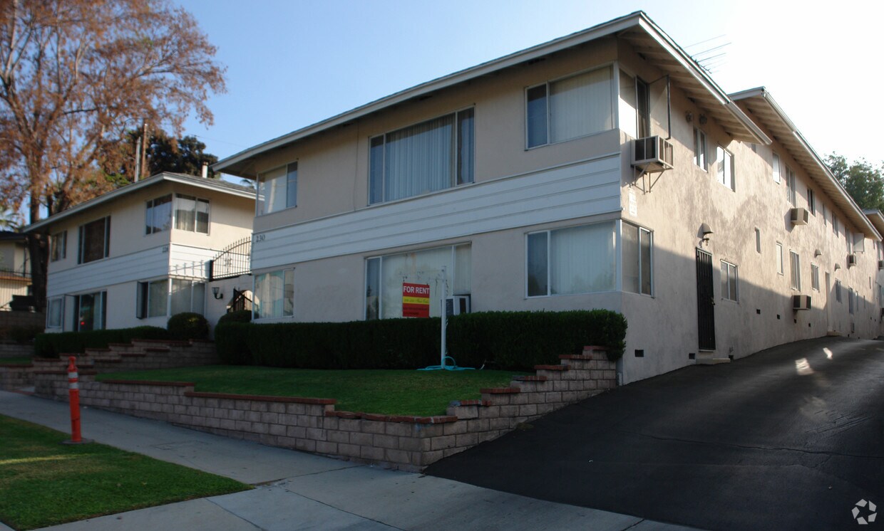 Building Photo - 230 Fair Oaks Ave Apartments