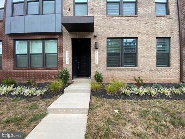 Foto del edificio - 43808 Middleway Ter