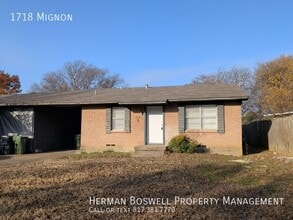 Building Photo - 1718 Mignon Dr